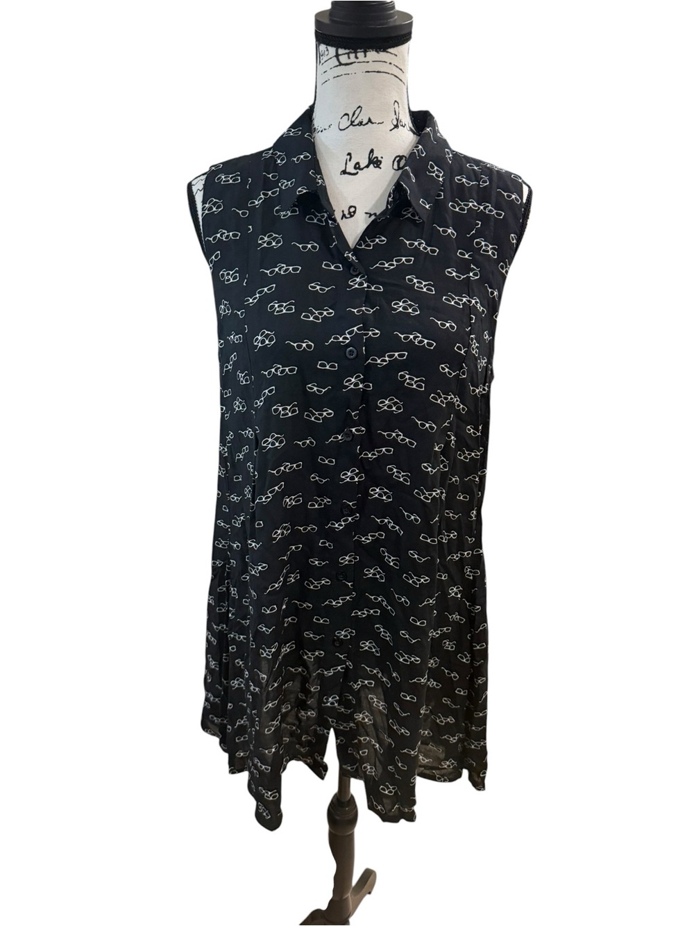11.1 Tylho Percy Glasses Print Sleeveless tunic/ dress black/white Size Medium